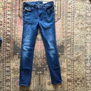 Diesel Skinzee jeans size 26 super skinny jean